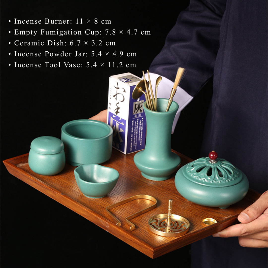「Green Reverie」Ceramic Kōdō Ritual Gift Set – Incense Burner, Ash Press, Powder Tools & Accessories