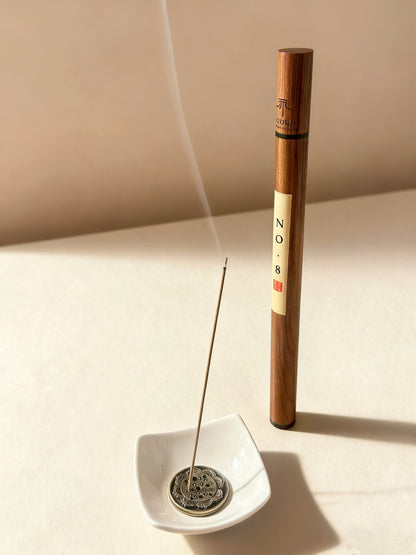 No. 8 Agarwood Incense Sticks